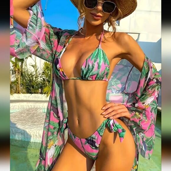 Chic Multicolor Floral Bikini Set Size L With Matching Cover Up NWT - Picture 1 of 6
